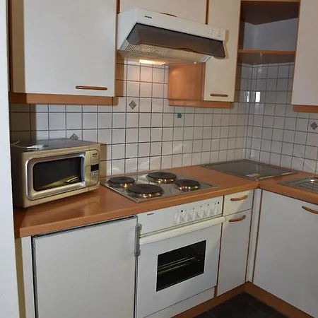 Haus Carnot זאמנאון