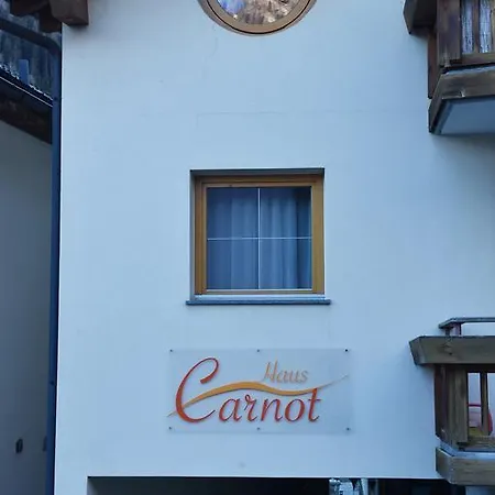 아파트 Haus Carnot 삼나운