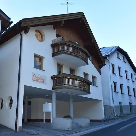 Haus Carnot Apartmán *